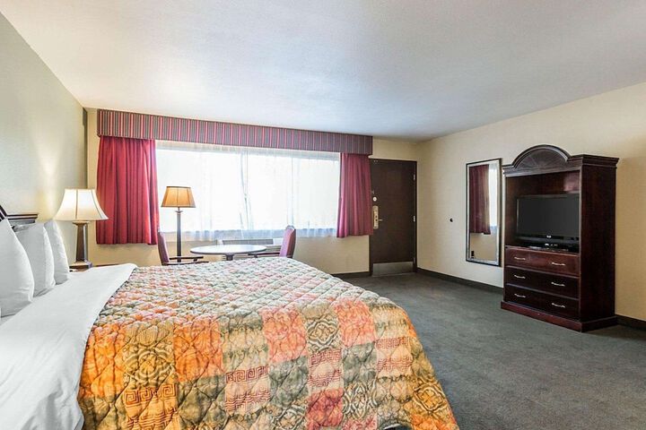 Quality Inn & Suites Cameron Park Shingle Springs
