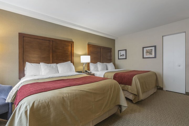 Room 27 of 42