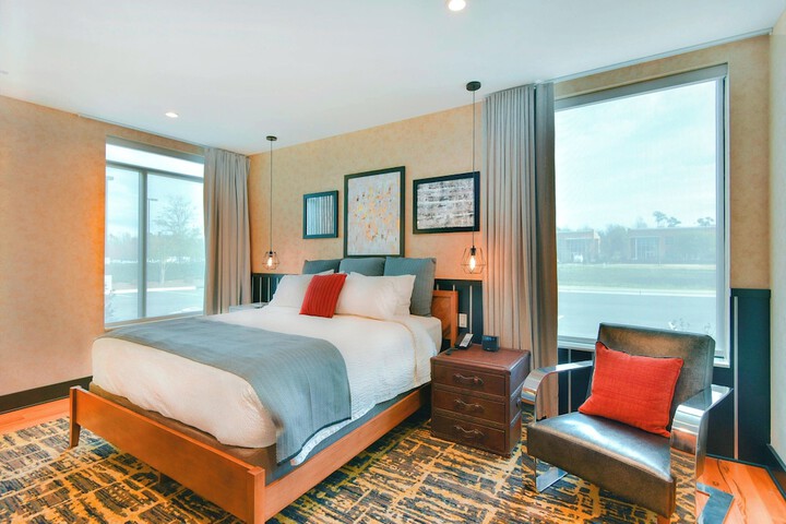 Room 14 of 56