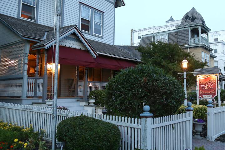 Hotel 2 of 48