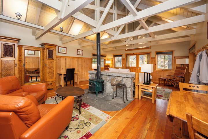 Sleeping Lady Mountain Resort & Spa