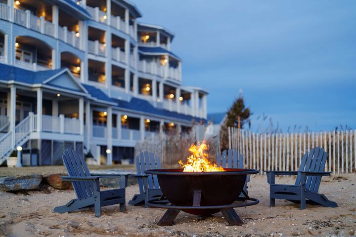 Hotel 2 of 106