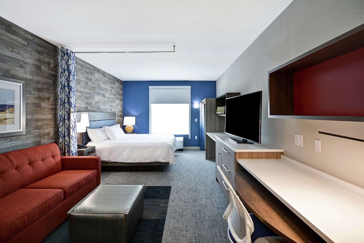 Room 21 of 33