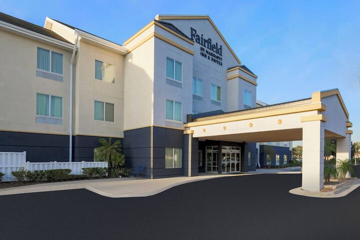 Fairfield Inn & Suites by Marriott Tampa Fairgrounds / Casino