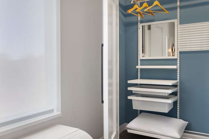 Room 29 of 40
