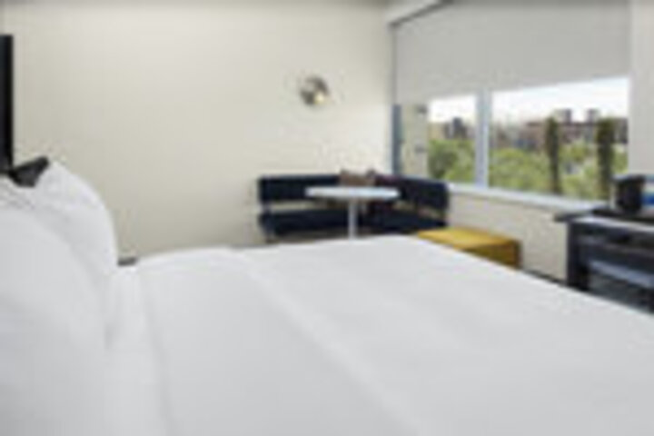 Room 298 of 462