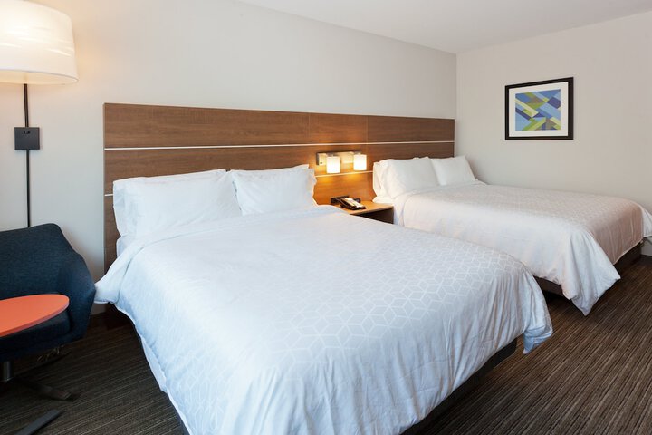 Room 15 of 42