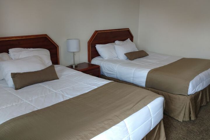 Room 21 of 32