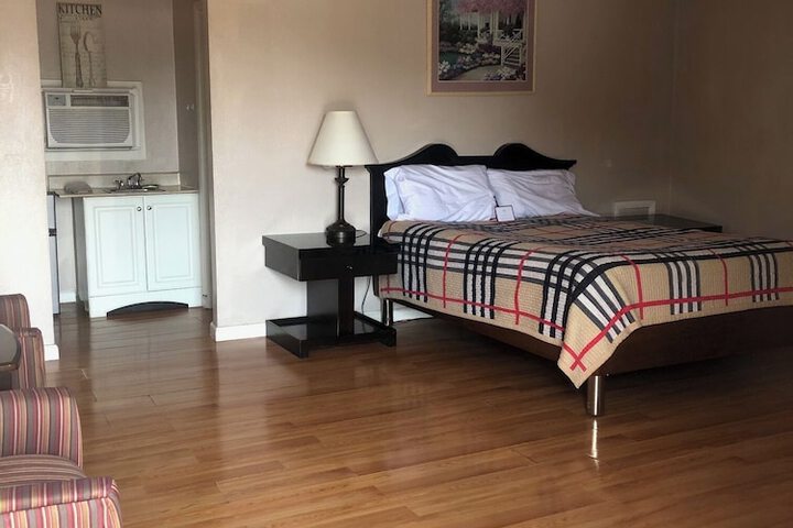 Room 45 of 62