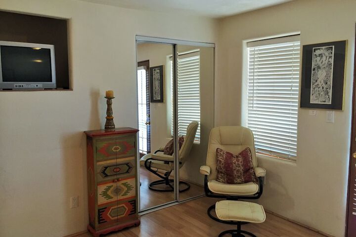 Room 57 of 80