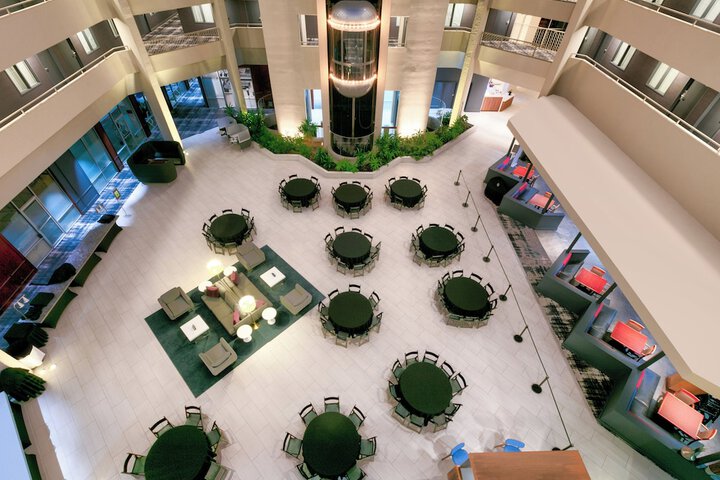Hotel 16 of 83