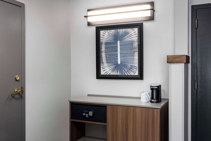 Room 20 of 52