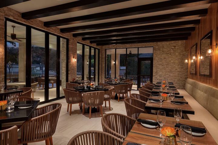 Hoodoo Moab Curio Collection by Hilton