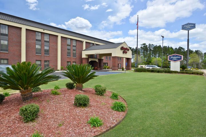 Hotel 7 of 39