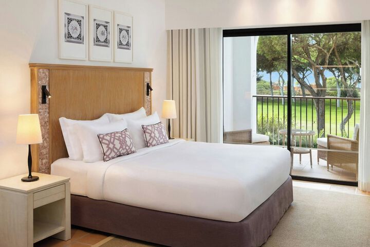 Pine Cliffs Ocean Suites a Luxury Collection Resort & Spa