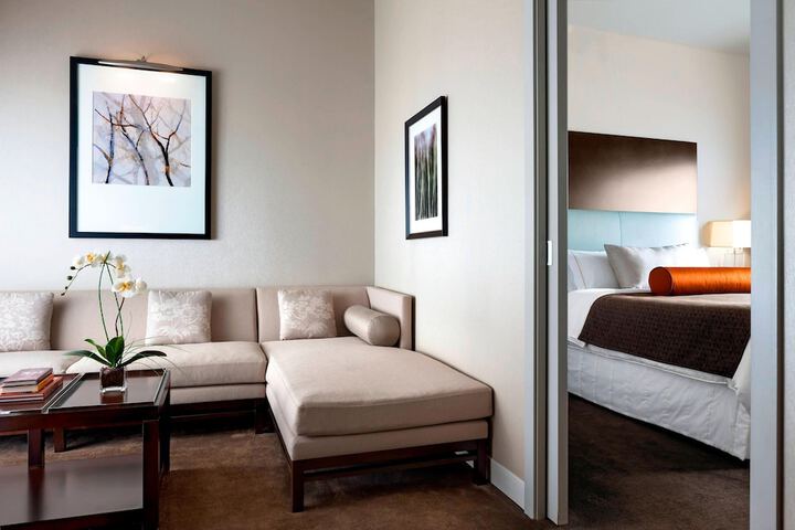 Room 6 of 65