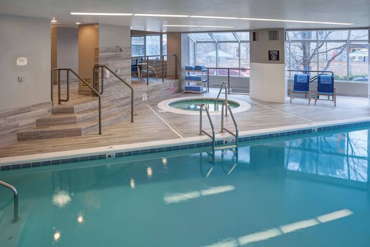 Pool 4 of 44