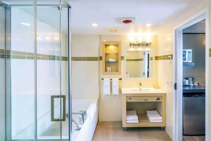Les Suites de Laviolette an Ascend Collection Hotel