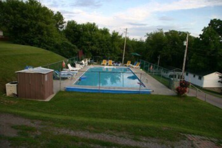 Muskie Bay Resort