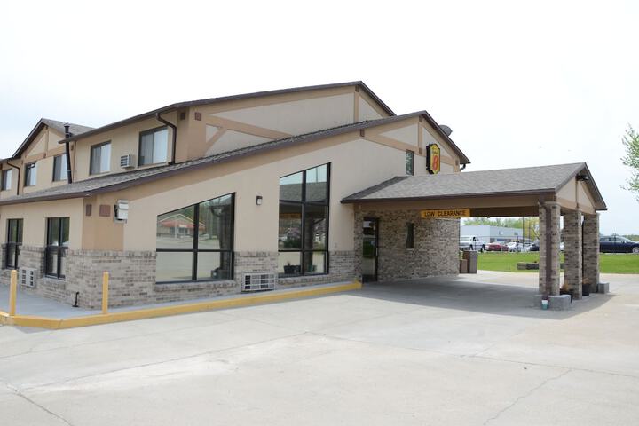 Super 8 by Wyndham Centerville