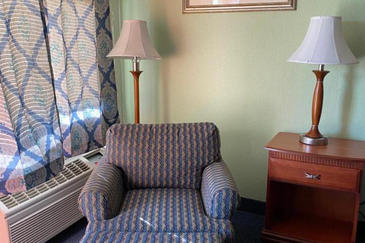 Jasmine Garden Inn - Lake City