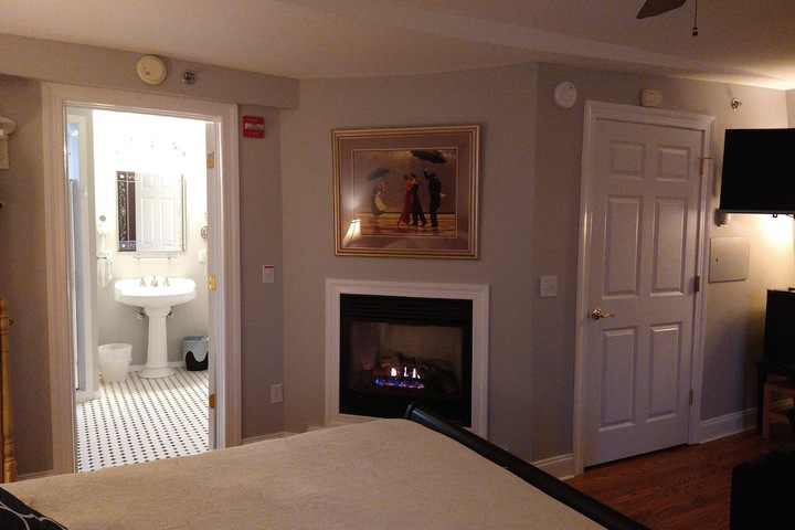 Room 55 of 91