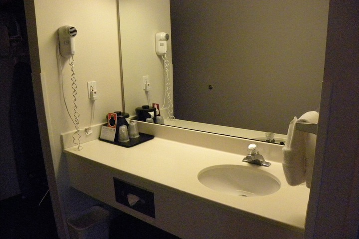 Room 34 of 54