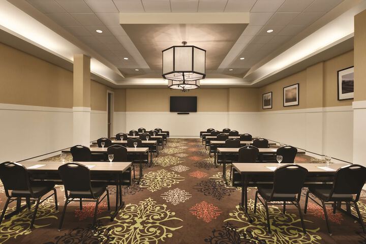 Hilton Garden Inn Rochester Downtown NY