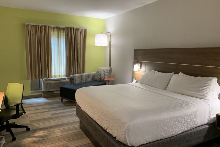 Holiday Inn Express Hotel & Suites Memphis / Germantown by IHG
