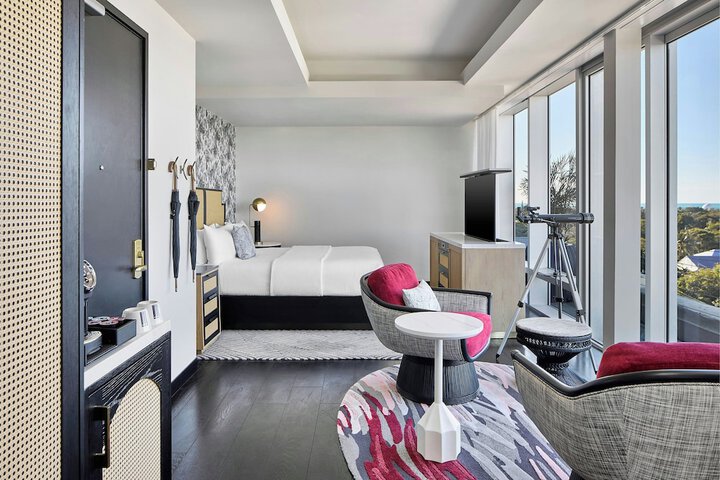 Room 72 of 151