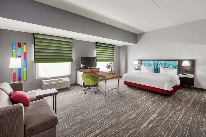 Room 9 of 26