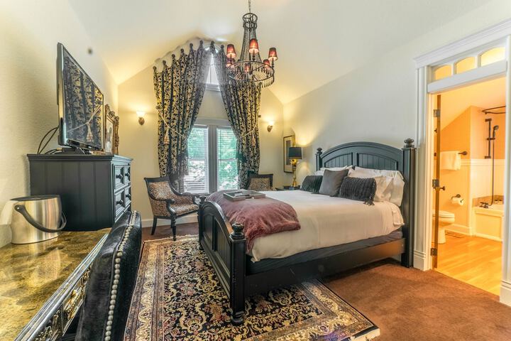 The Victoria B & B