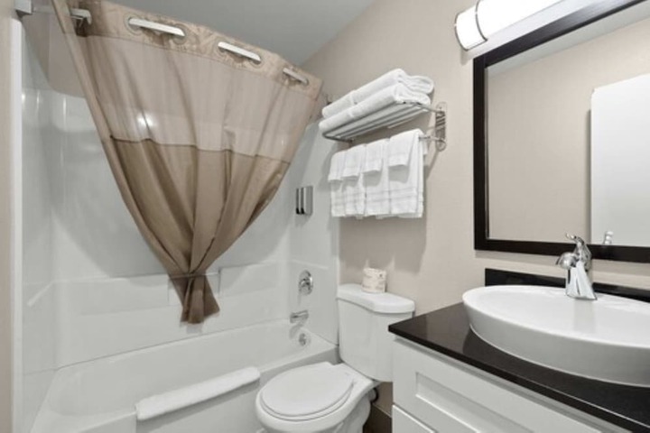 Room 20 of 40