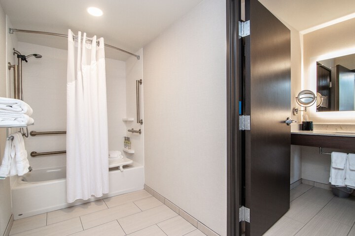 Holiday Inn Express Spokane Downtown by IHG