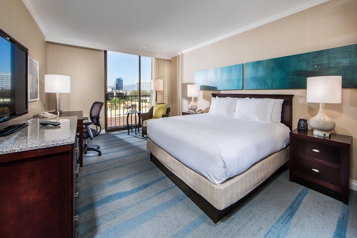 Hilton Irvine / Orange County Airport