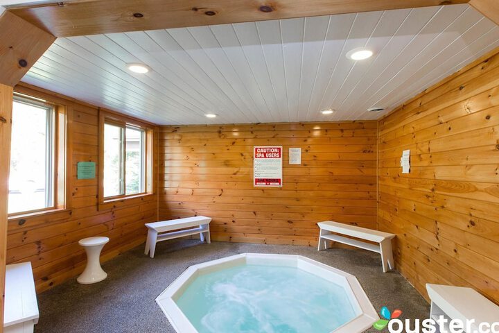 Northern Lights Lodge