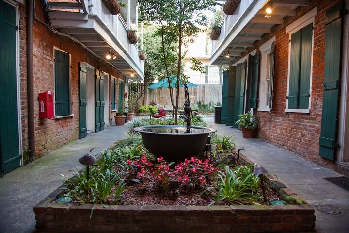 Hotel Exterior 97 of 106