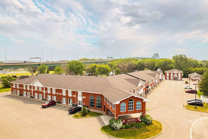 Les Suites de Laviolette an Ascend Collection Hotel