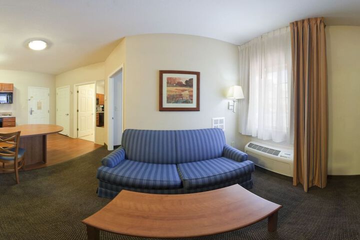 Room 9 of 31
