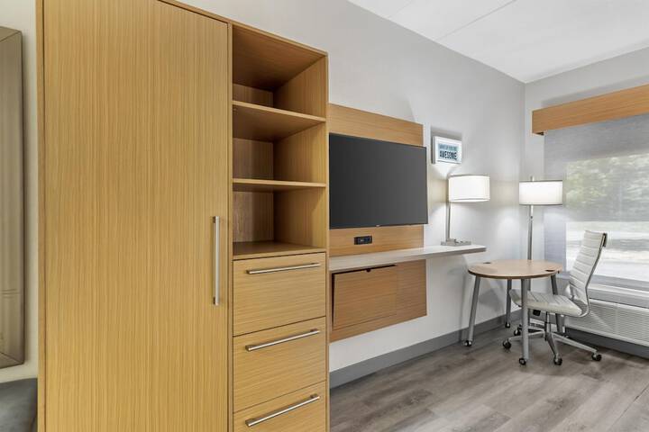 Best Western PLUS Executive Hotel