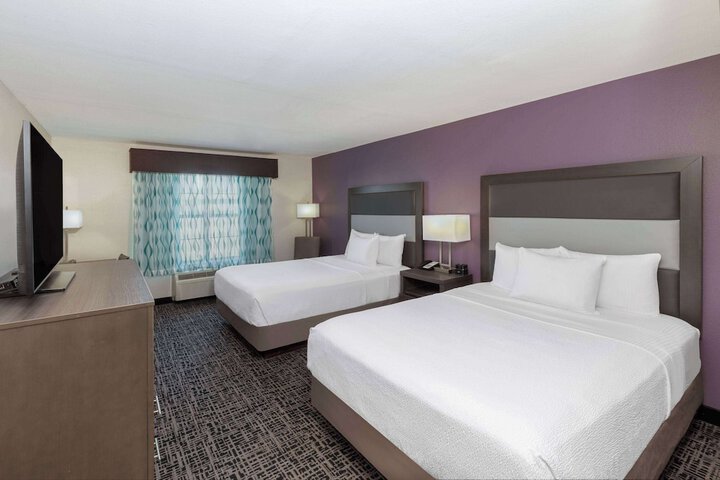 La Quinta Inn & Suites by Wyndham Rockwall