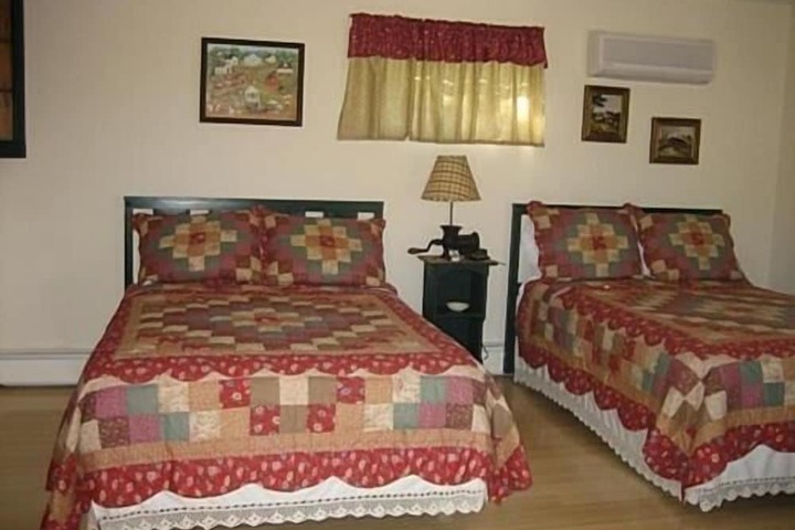 Room 15 of 18