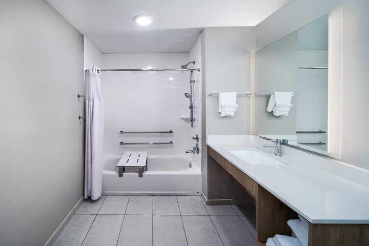 Staybridge Suites Portland by IHG