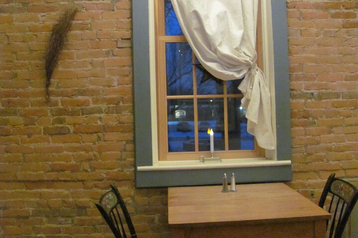 Dining 62 of 68