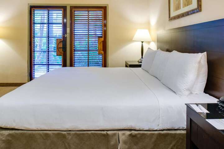 The Buena Park Grand Hotel & Suites