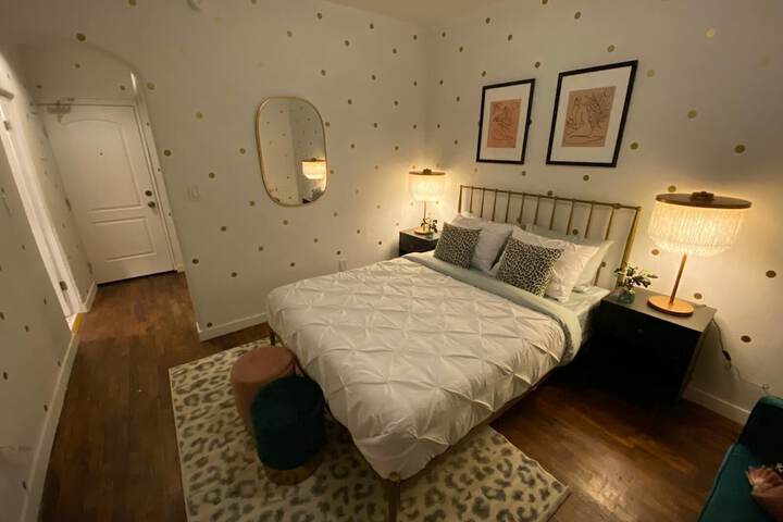 Room 28 of 30