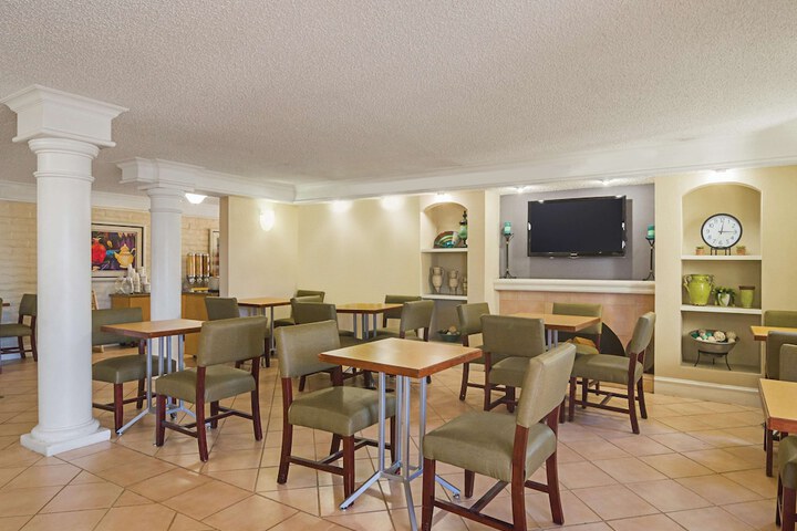 La Quinta Inn by Wyndham Denver Northglenn