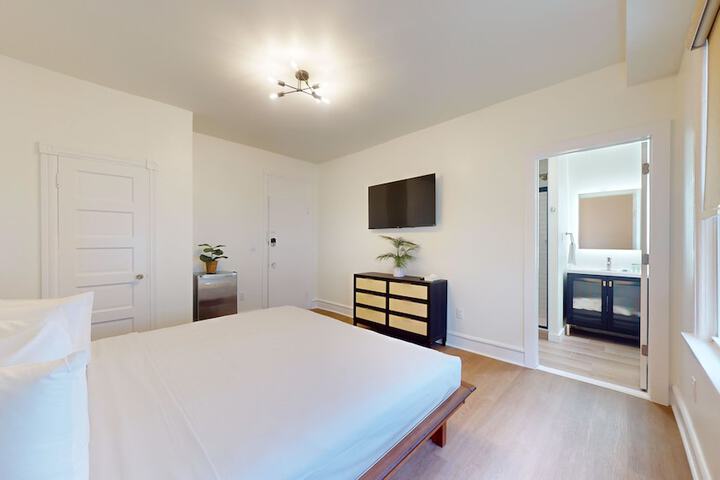 Room 12 of 45