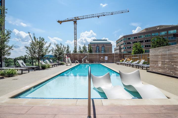 Global Luxury Suites at Reston Town Center