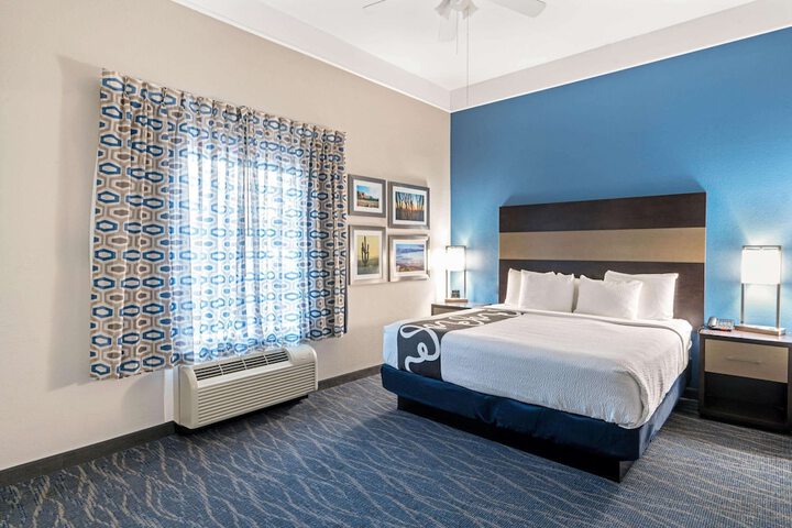 Room 14 of 46